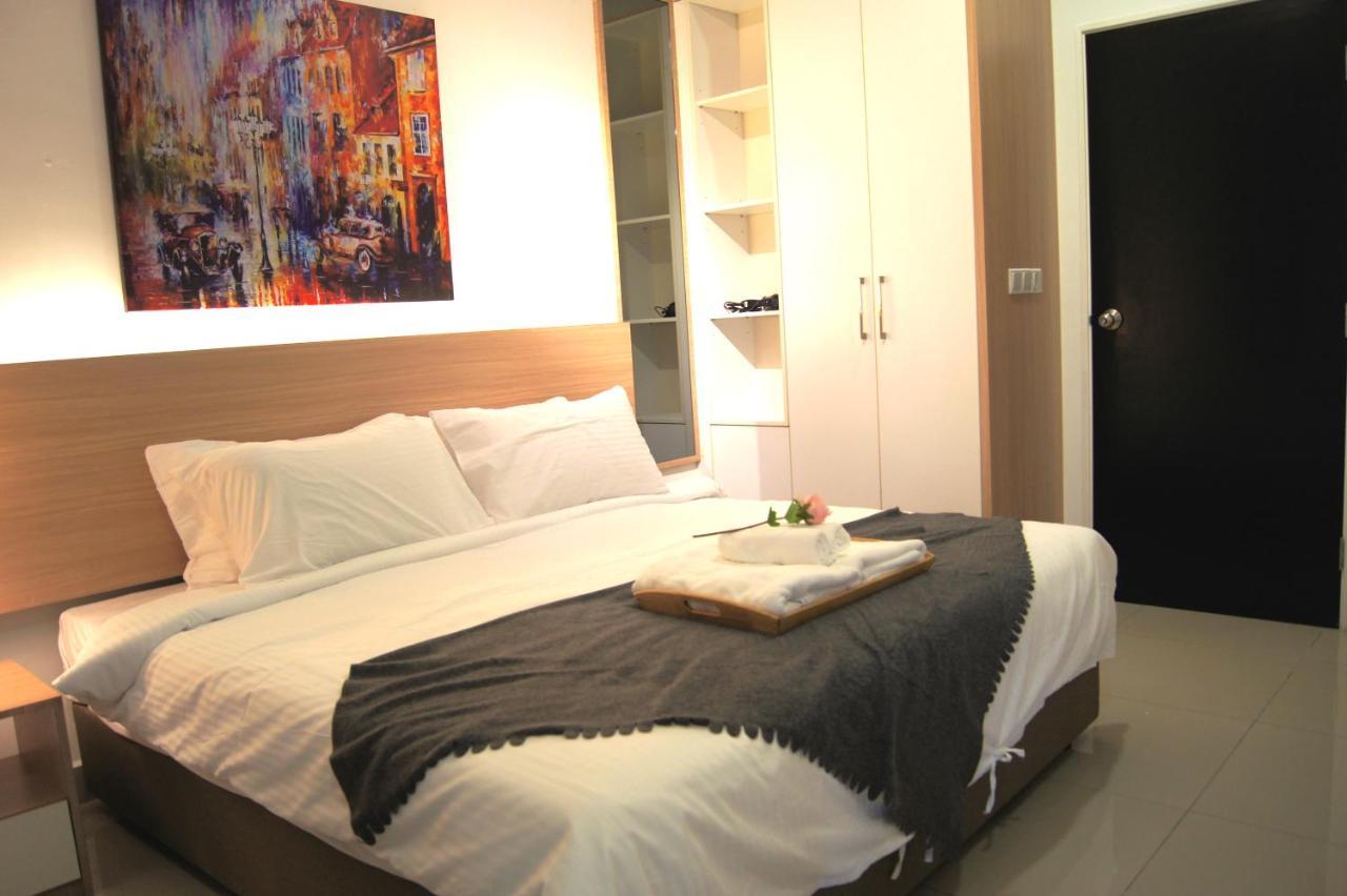 Twin Galaxy Suites By Iconic Bliss Johor Bahru Exterior foto