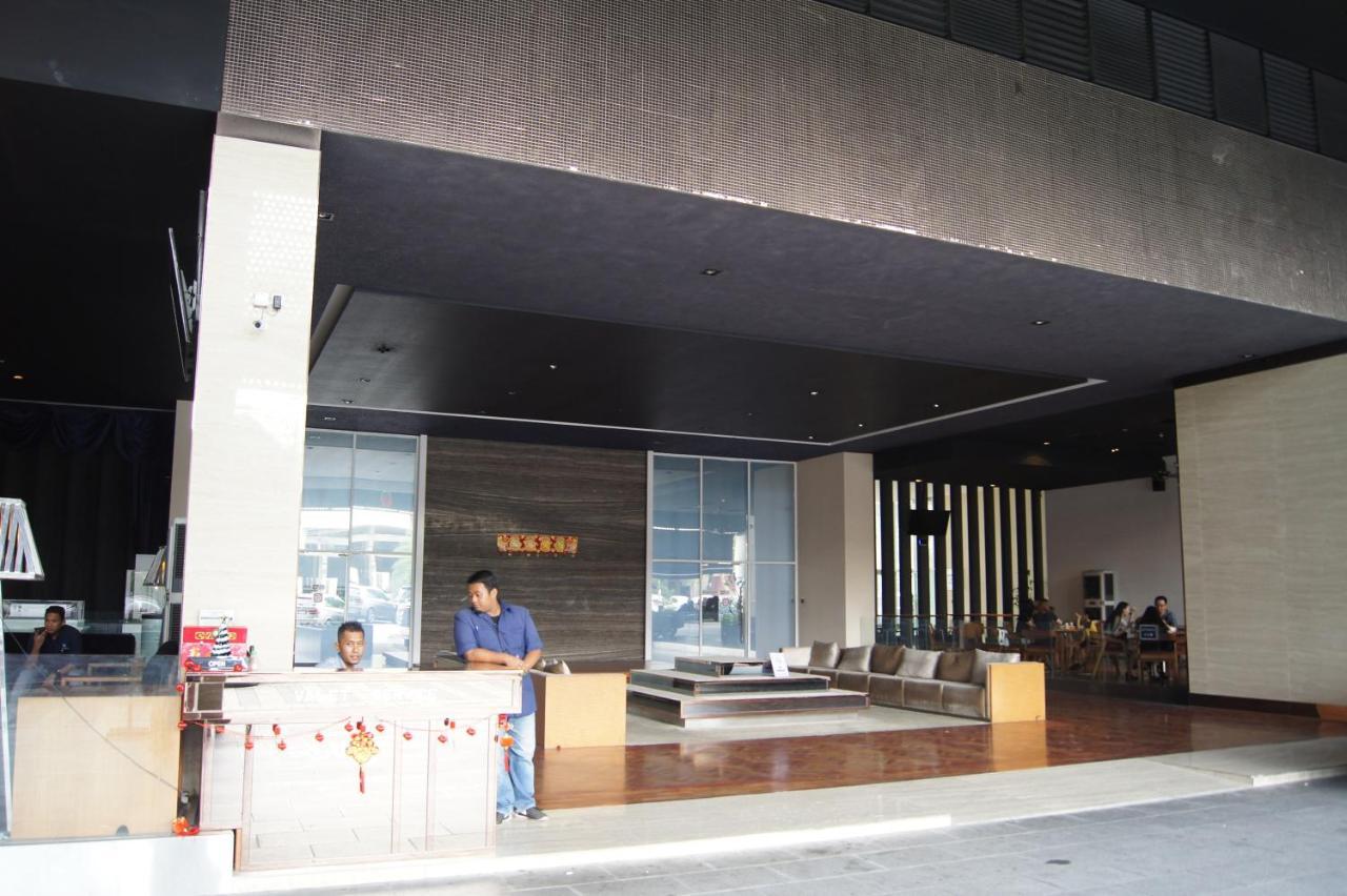 Twin Galaxy Suites By Iconic Bliss Johor Bahru Exterior foto